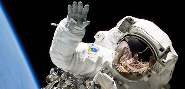 Kinect-in-space-full